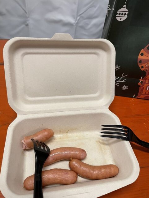 詐欺か!?東京クリスマスマーケットのフードメニューが……